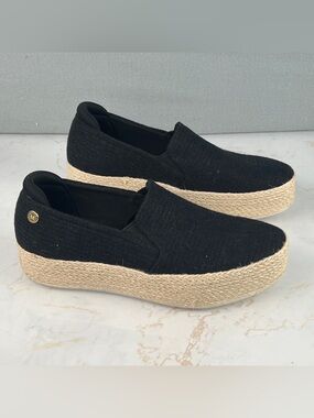 Skechers x Martha Stewart Women's BOBS Sesame Platform Black Slip-Ons Size 7